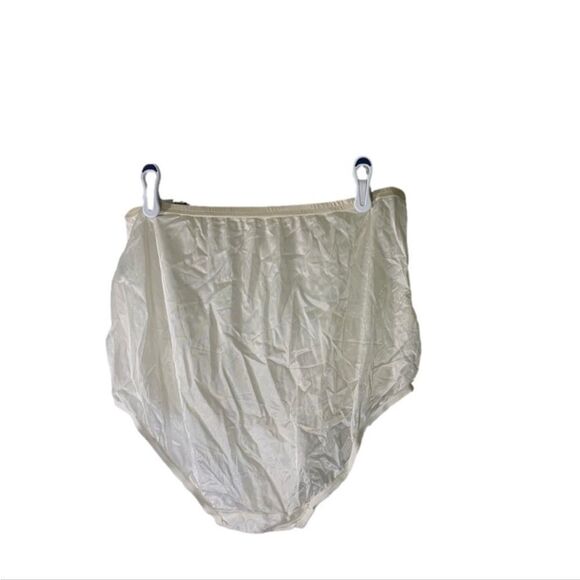 Vanity Fair NEW Size 8 Cream Lace‎ Vintage Deadstock Panties - Picture 4 of 4